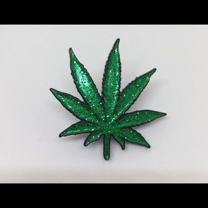 Glitter enamel pin pot leaf 1.5 inch